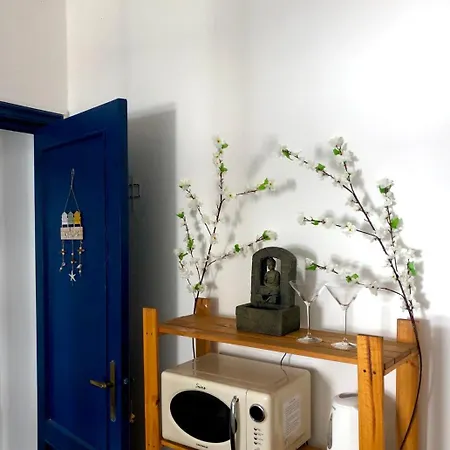 Pranayama Sea View Room- Shared Bathroom * Bari