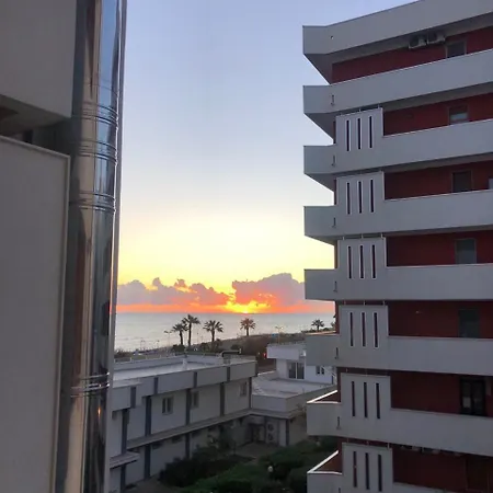 Affittacamere Pranayama Sea View Room- Shared Bathroom *